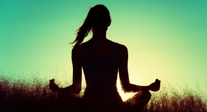 Emprende tu Viaje hacia el Bienestar con la Psicología Transpersonal y un Curso de Milagros