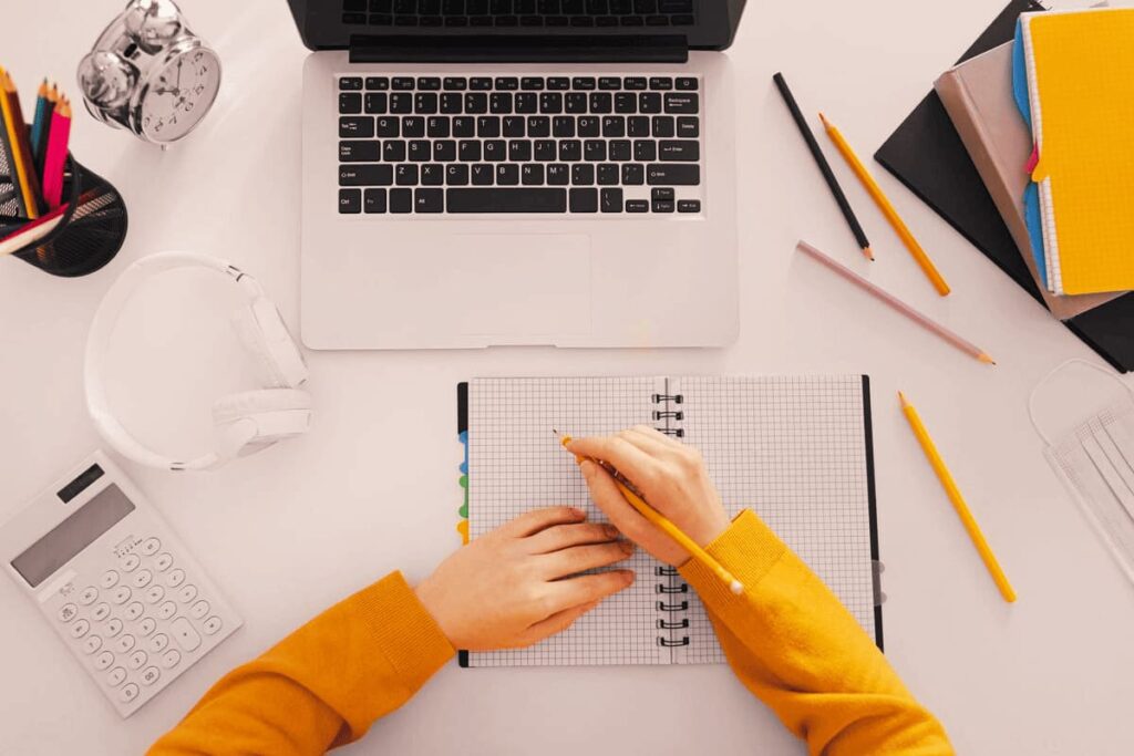 servicios de copywriting de Ale Bernedo