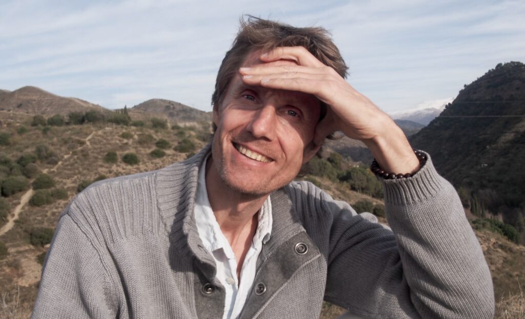 Dr. Andrés Selander