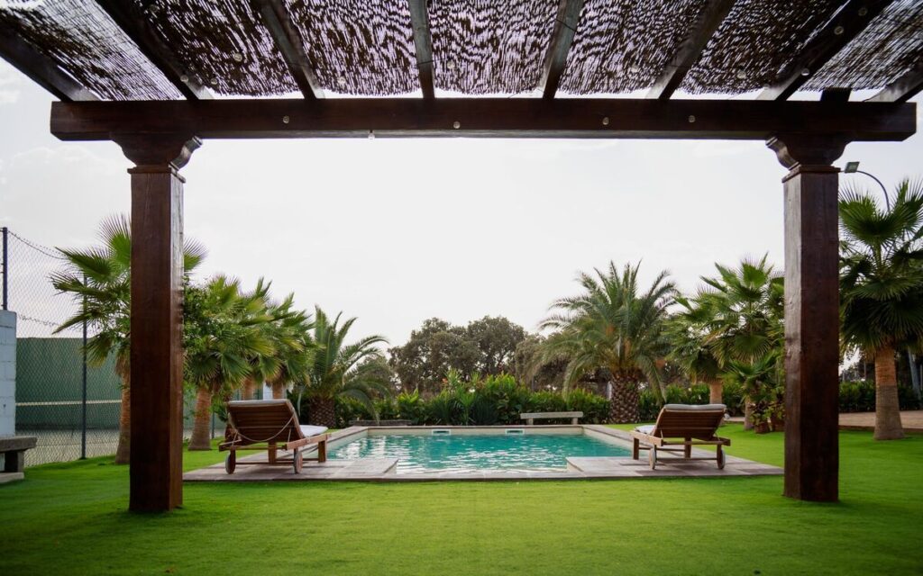 alojamiento rural en Pozoblanco con piscina y naturaleza